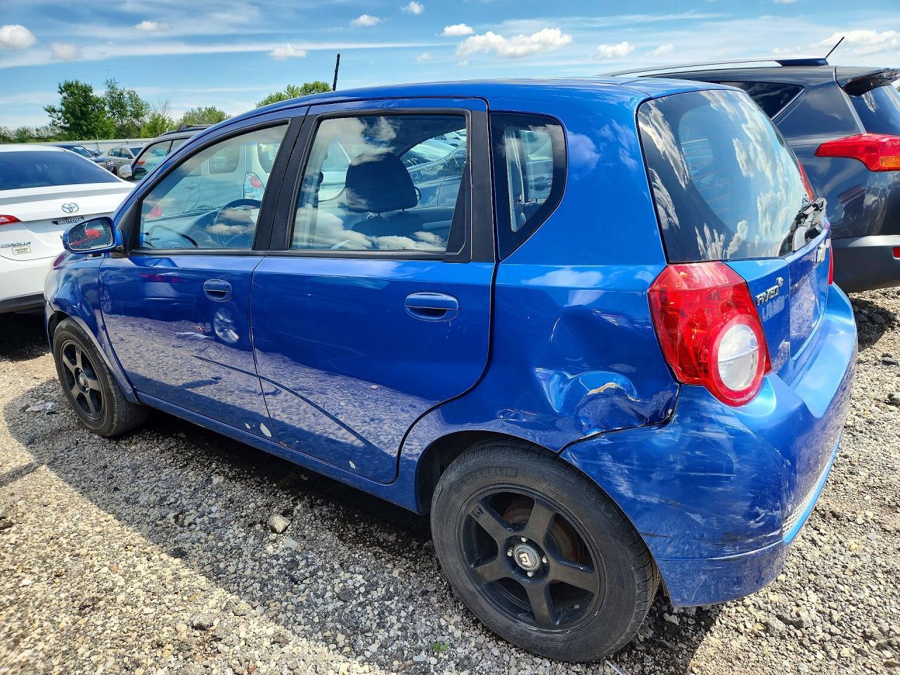 2009 Chevrolet Aveo Ls - Image 2