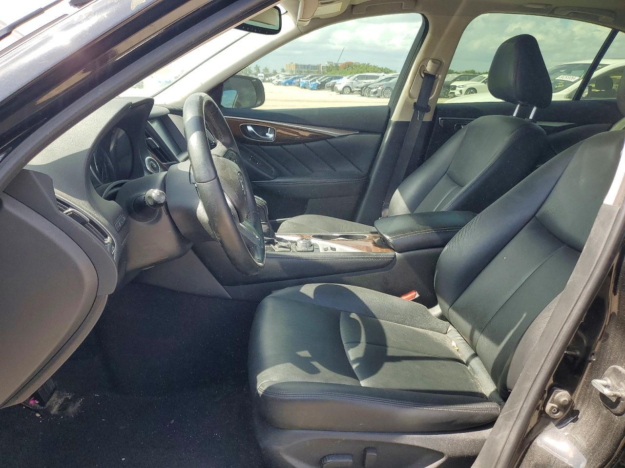 2019 Infiniti Q50 3.0T Luxe - Фото 7