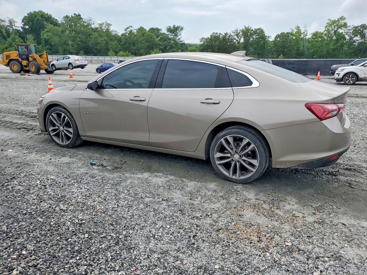 2022 Chevrolet Malibu Lt - Фото 2