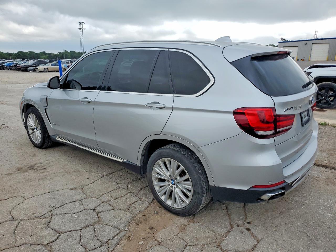 2016 BMW X5 Xdr40E - Фото 2