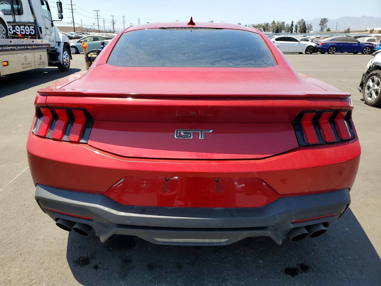 2024 Ford Mustang Gt - Фото 6