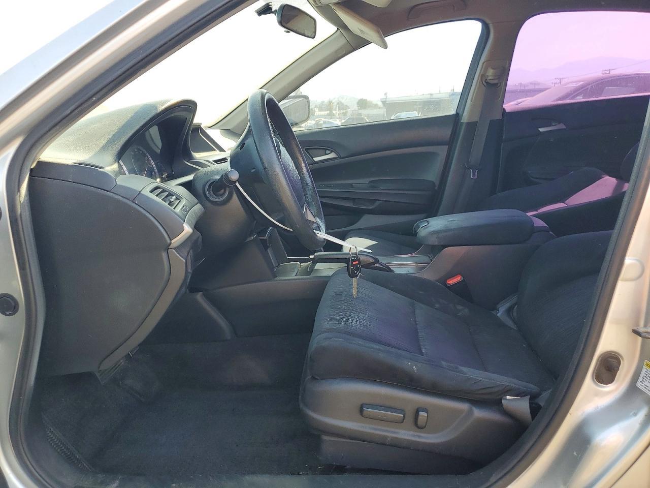 2012 Honda Accord Lxp - Image 7
