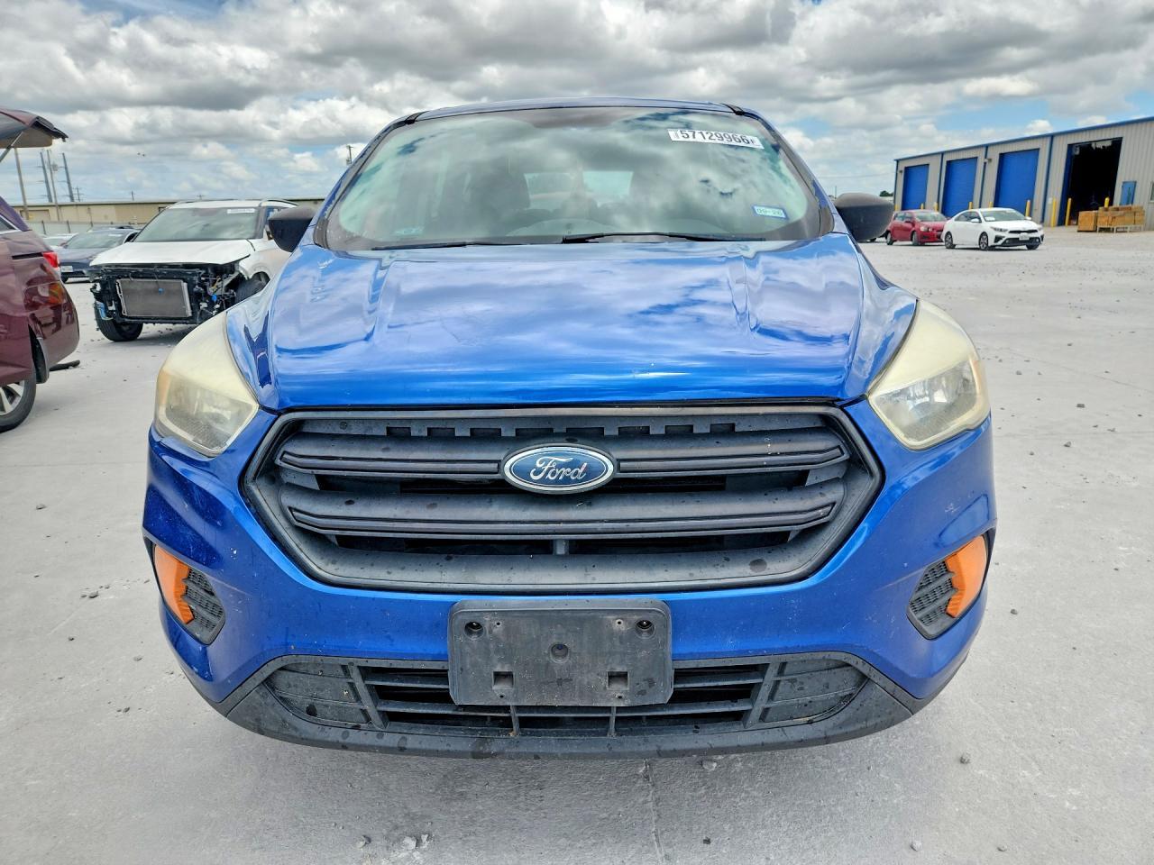 2017 Ford Escape S - Image 5