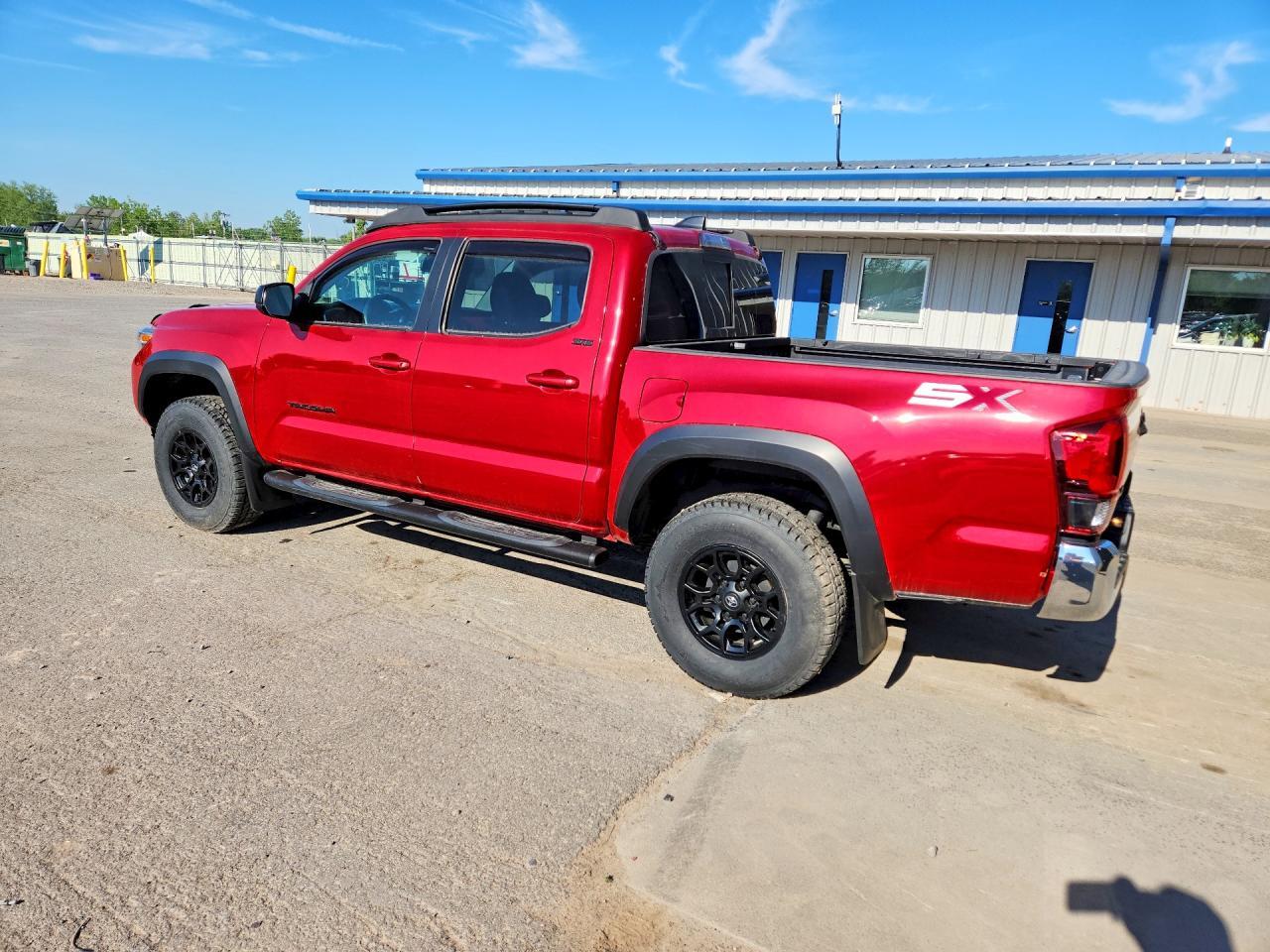 2023 Toyota Tacoma Sr5 V6 - Image 2