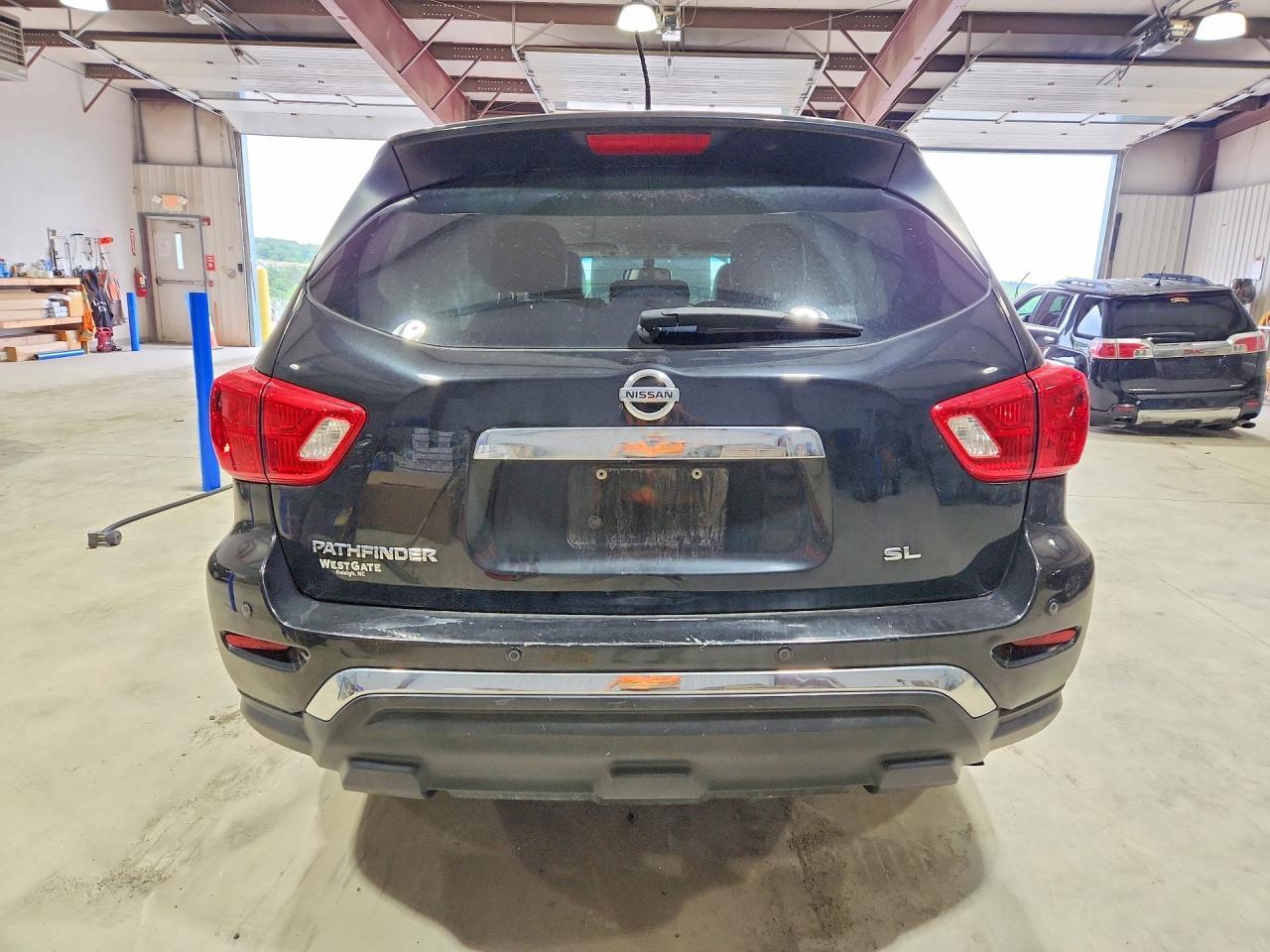 2017 Nissan Pathfinder Sl - Фото 6