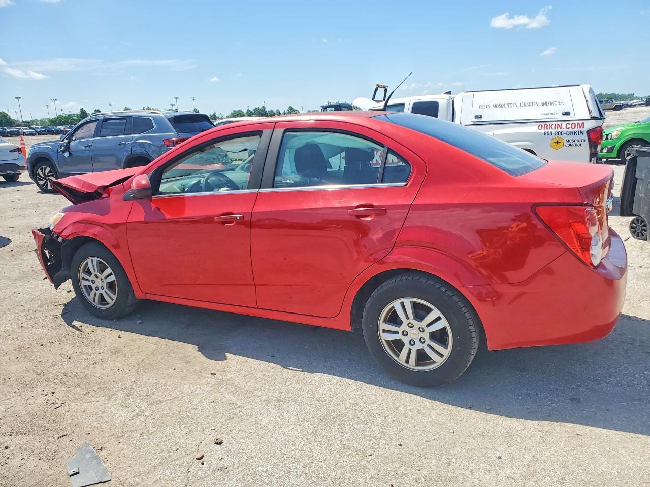 2012 Chevrolet Sonic Lt - Фото 2