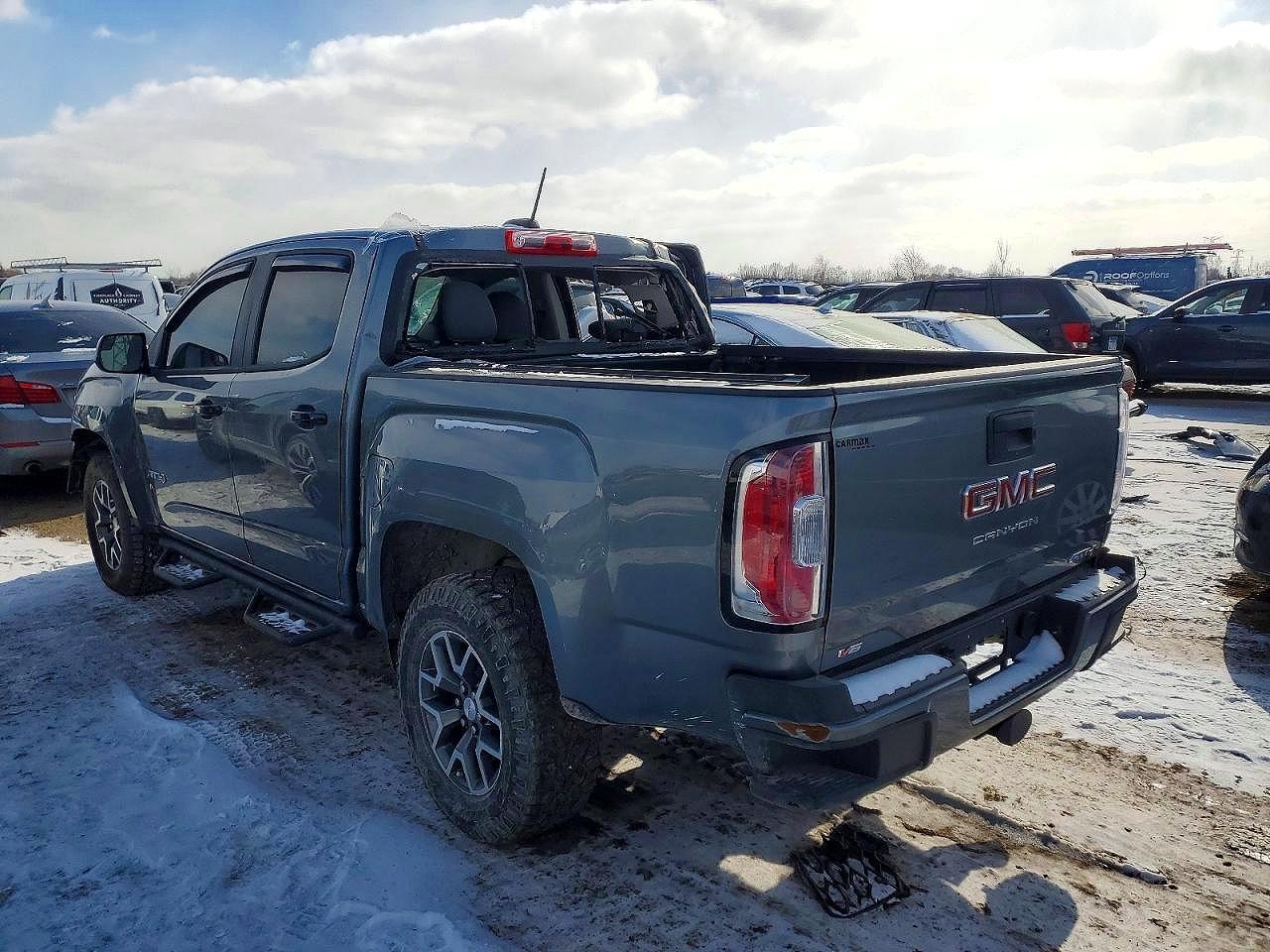 2022 GMC Canyon At4 - Фото 2