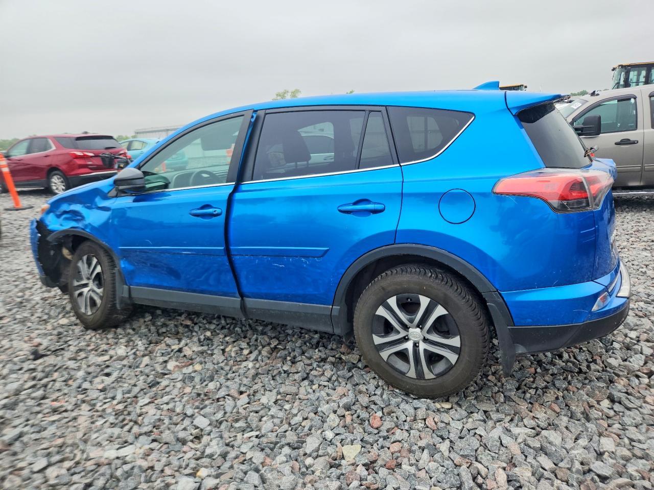 2018 Toyota Rav4 Le - Фото 2