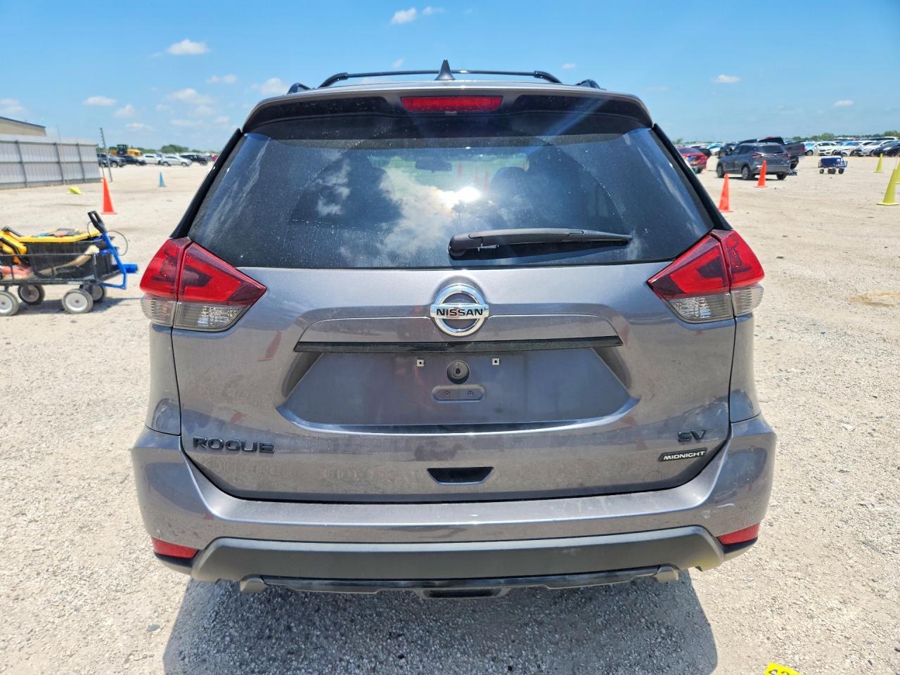 2018 Nissan Rogue Sv - Image 6