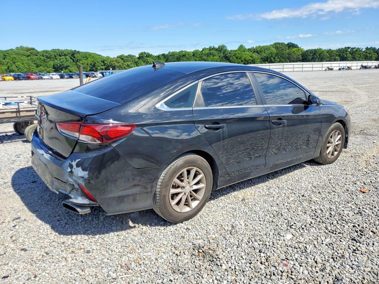 2018 Hyundai Sonata Se - Image 3