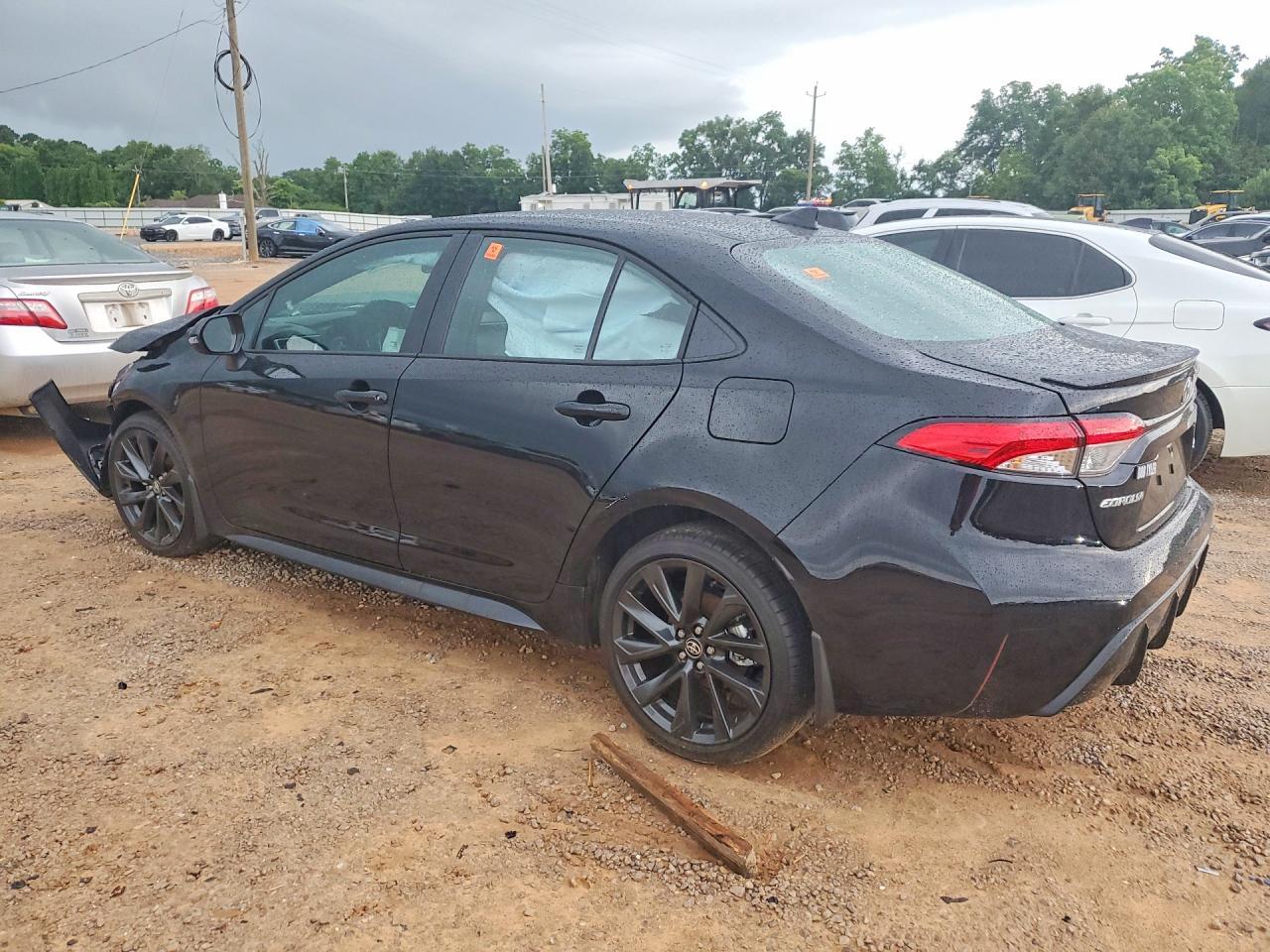 2026 Toyota Corolla Se - Image 2