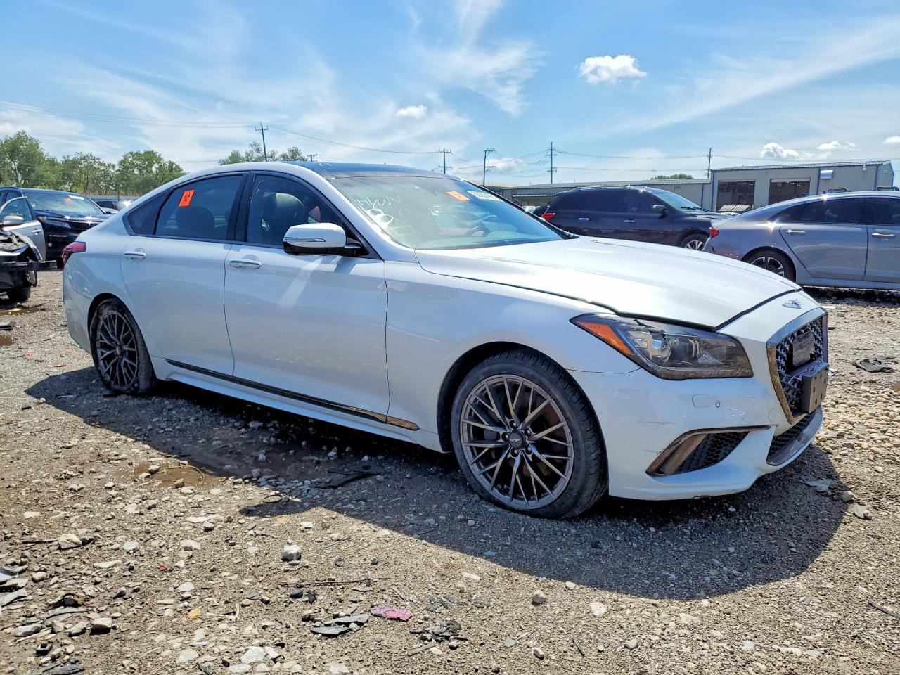 2019 Genesis G80 3.8 - Image 4