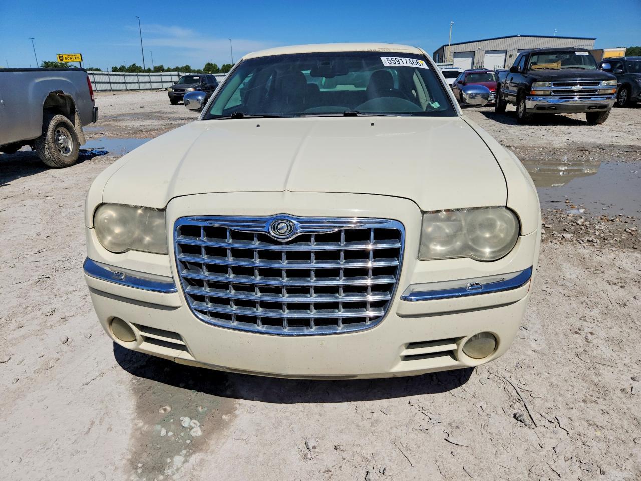 2006 Chrysler 300C - Image 5