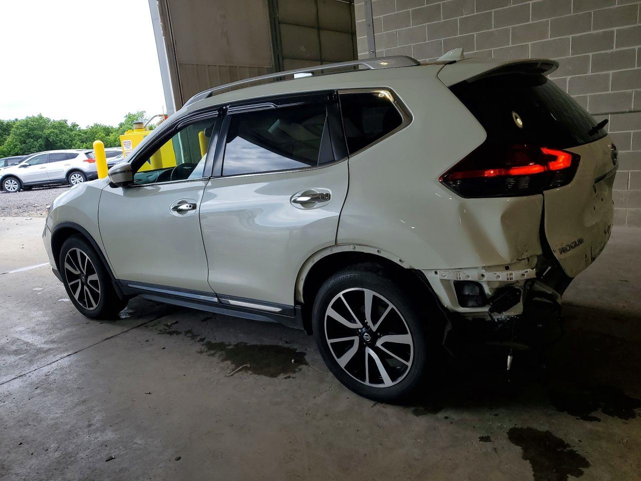 2020 Nissan Rogue Sl - Image 2
