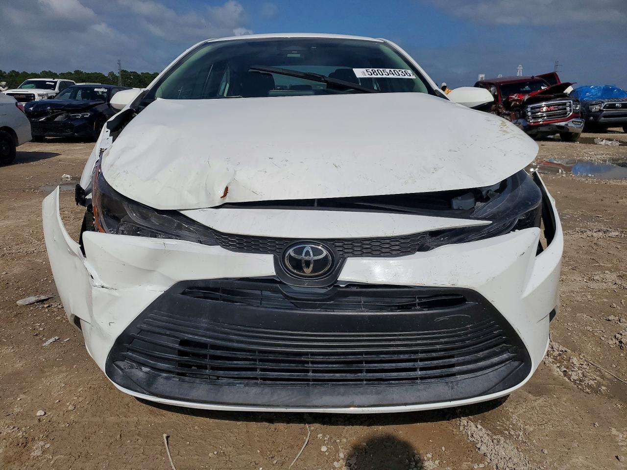 2026 Toyota Corolla Le - Image 5
