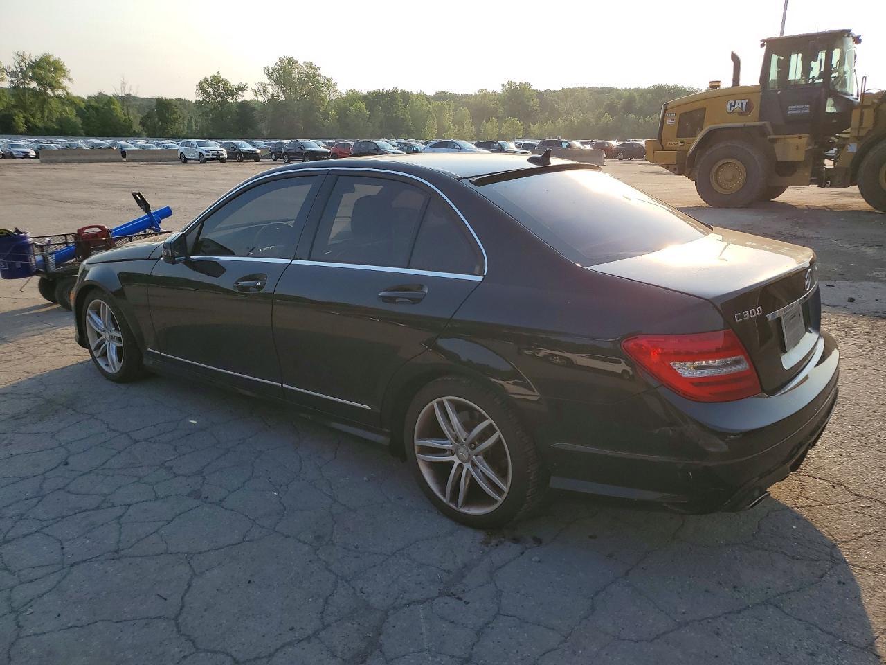 2012 Mercedes-Benz C 300 4Matic - Фото 2