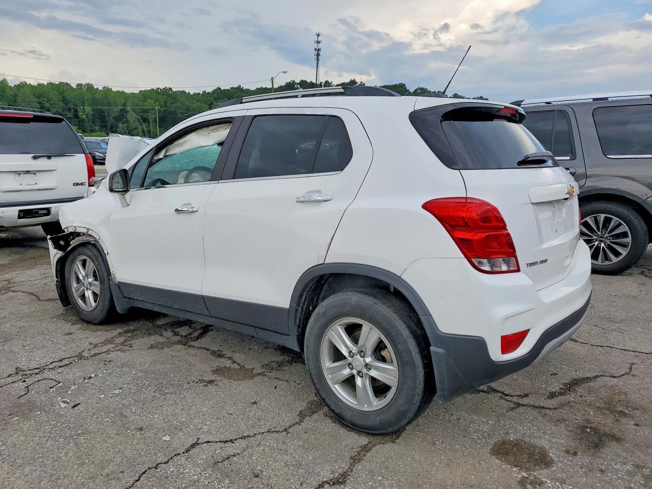 2018 Chevrolet Trax - Фото 2
