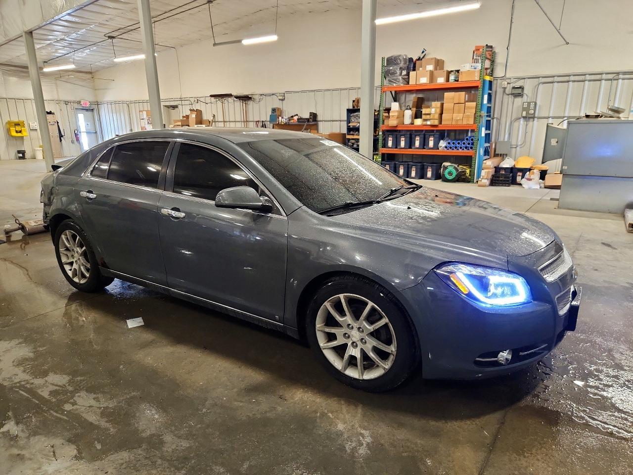 2009 Chevrolet Malibu - Image 4
