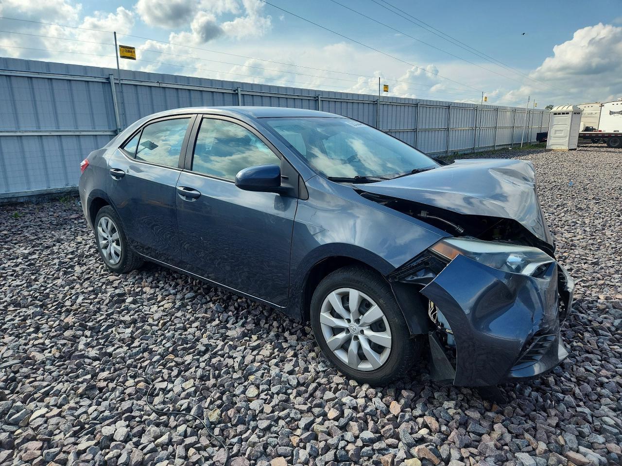 2015 Toyota Corolla Le - Image 4