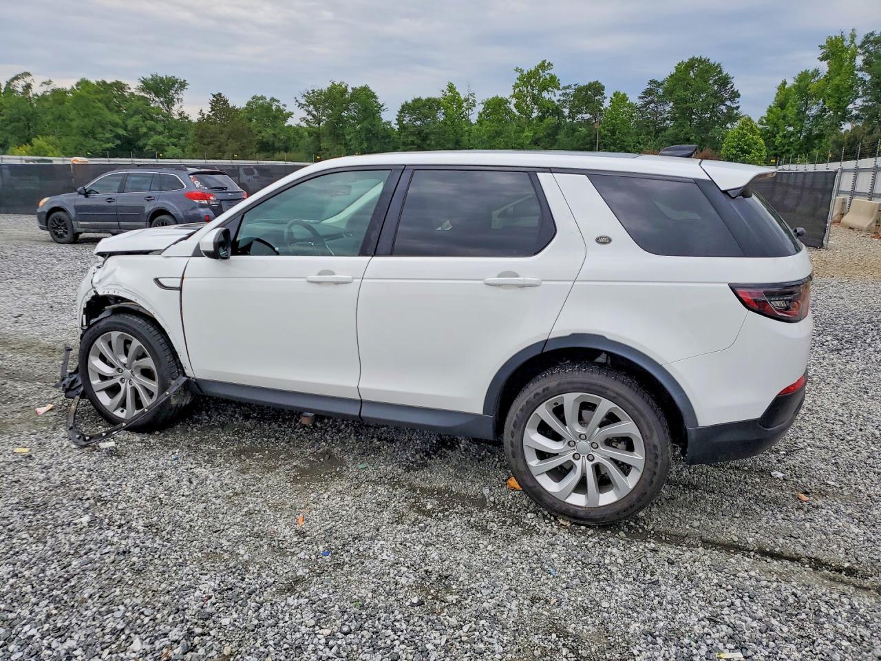 2020 Land Rover Discovery Sport S - Фото 2