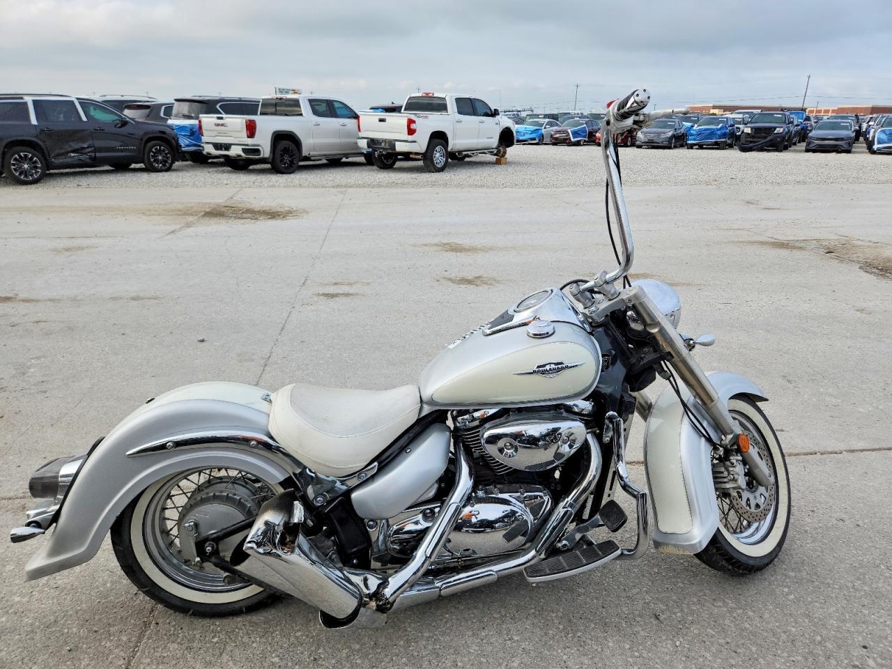 2007 Suzuki Vl800