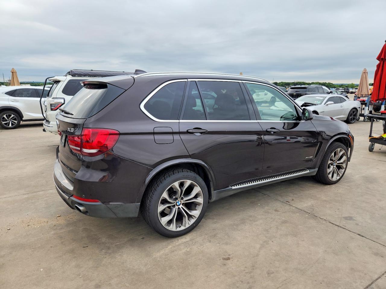 2016 BMW X5 xDrive35I - Фото 3