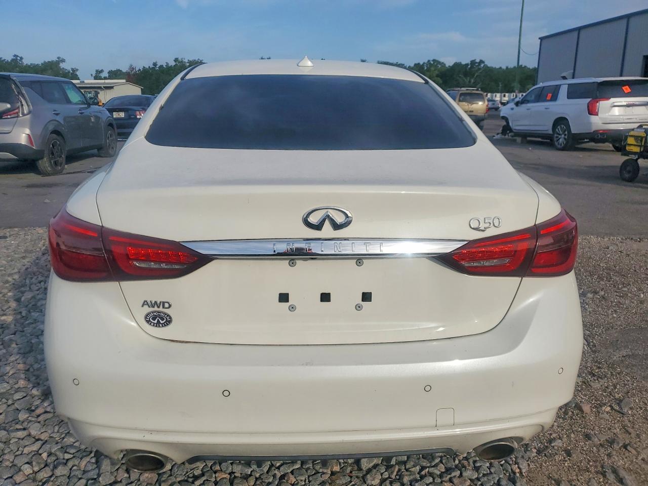 2021 Infiniti Q50 Luxe - Image 6