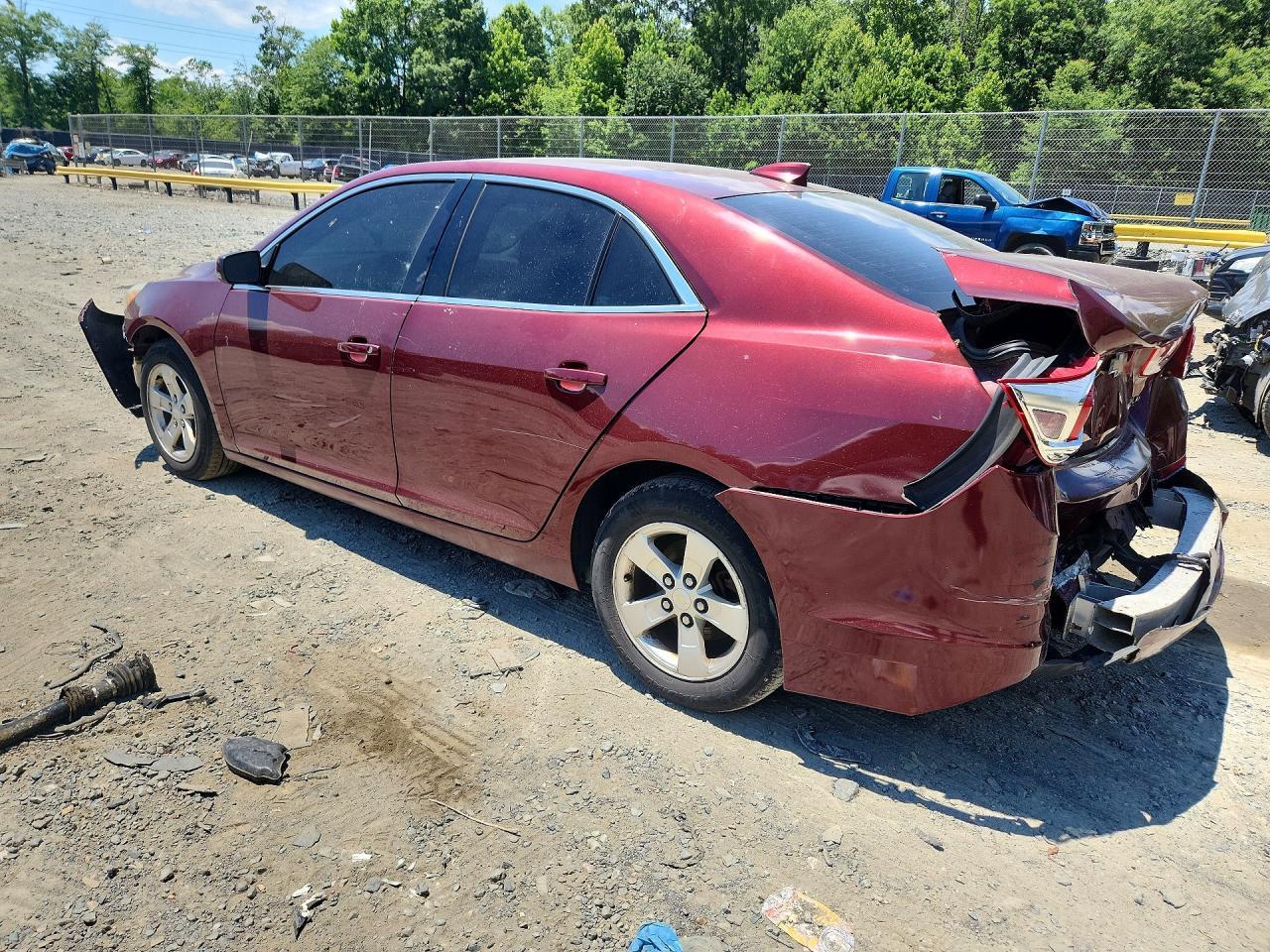 2015 Chevrolet Malibu 1Lt - Фото 2