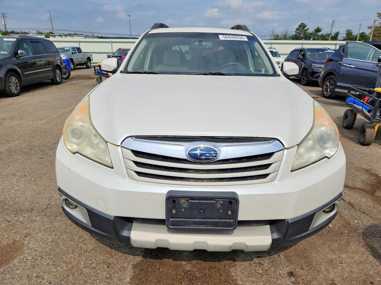 2011 Subaru Outback 2.5I Premium - Image 5