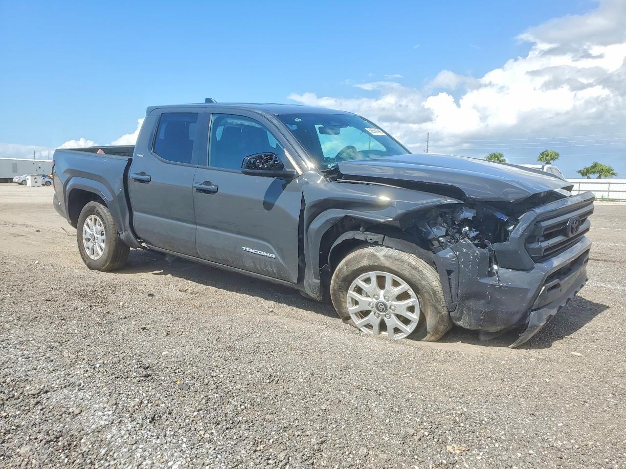 2026 Toyota Tacoma Sr5 - Image 4