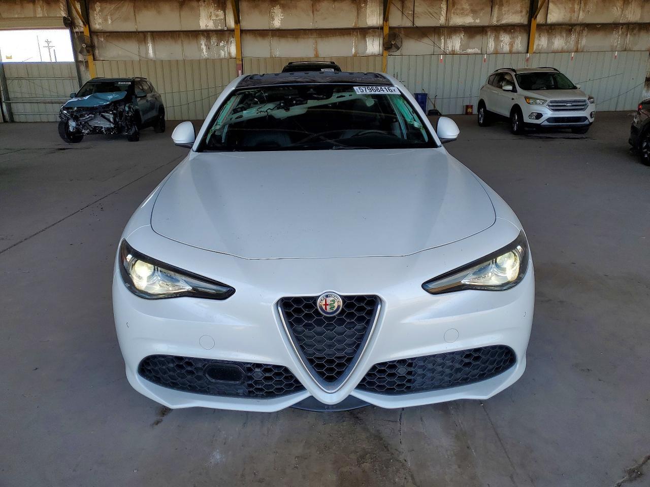 2017 Alfa Romeo Giulia Ti - Фото 5