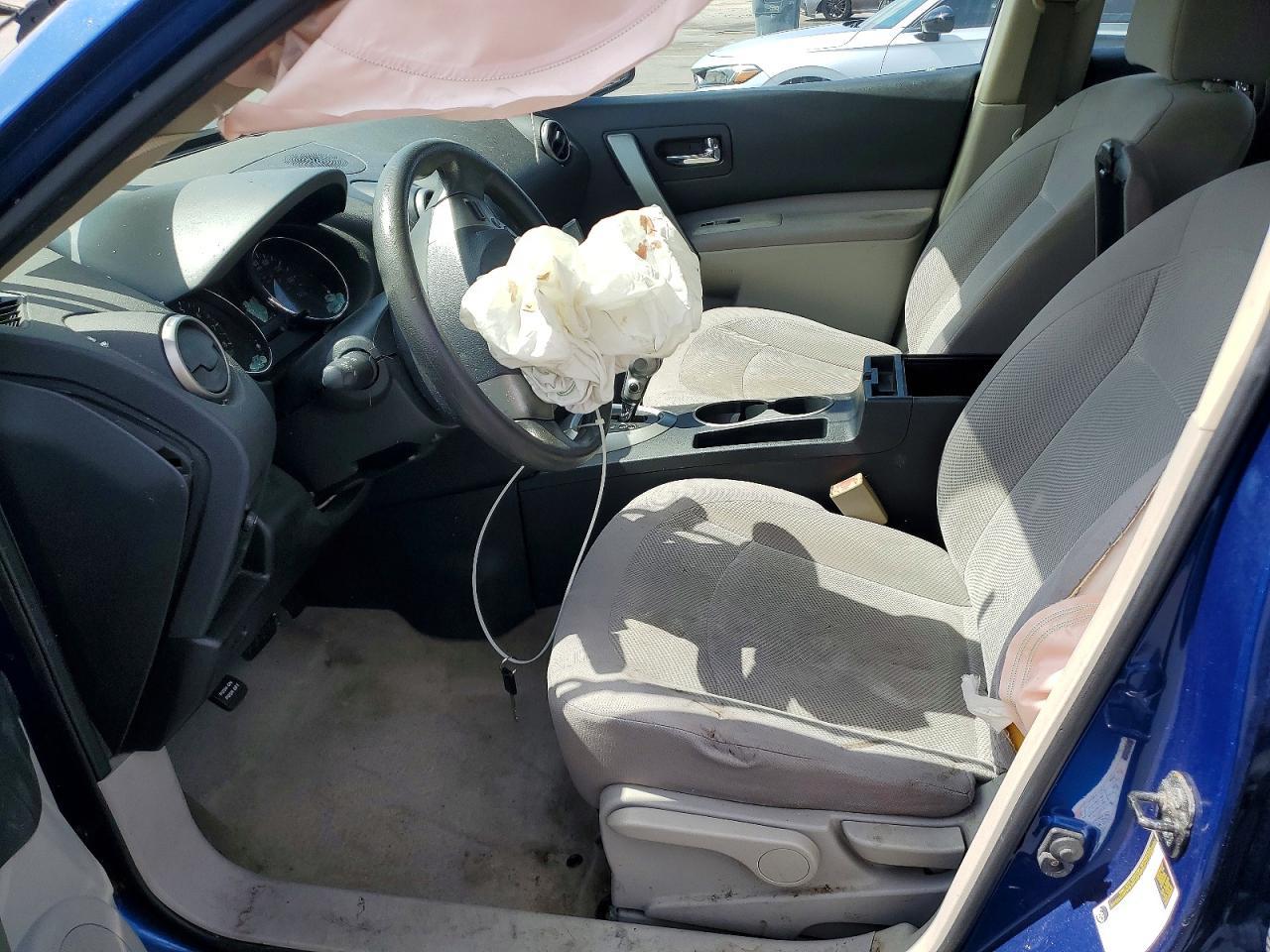 2011 Nissan Rogue S - Image 7