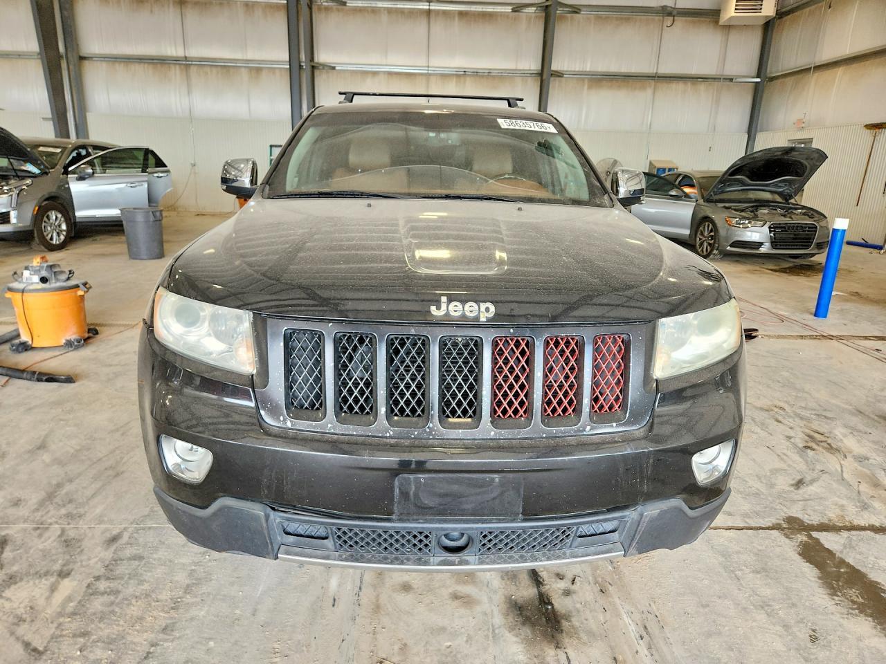 2011 Jeep Grand Cherokee Overland - Фото 5