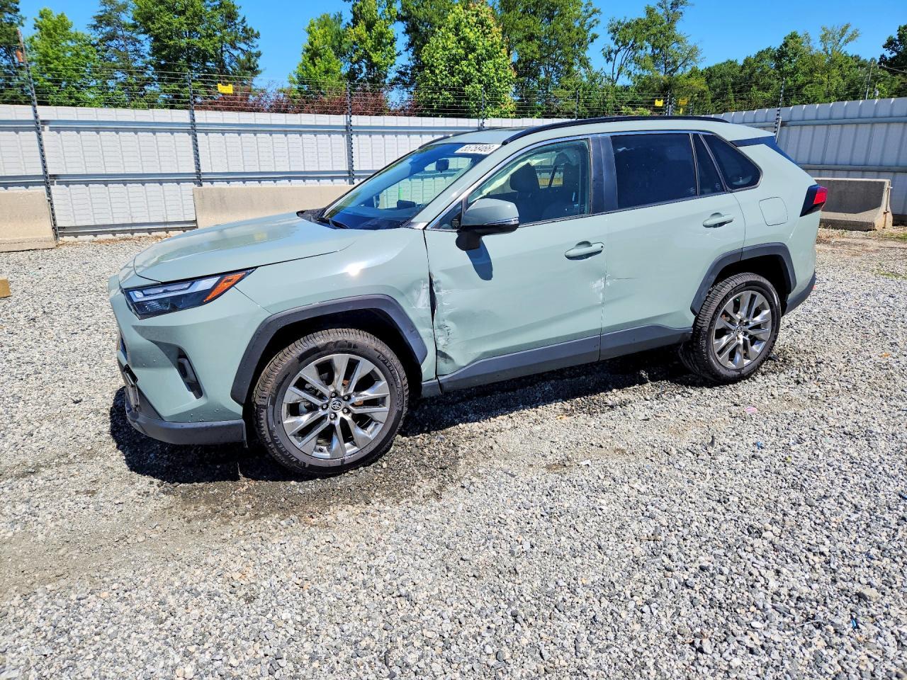 2023 Toyota Rav4 Xle Premium