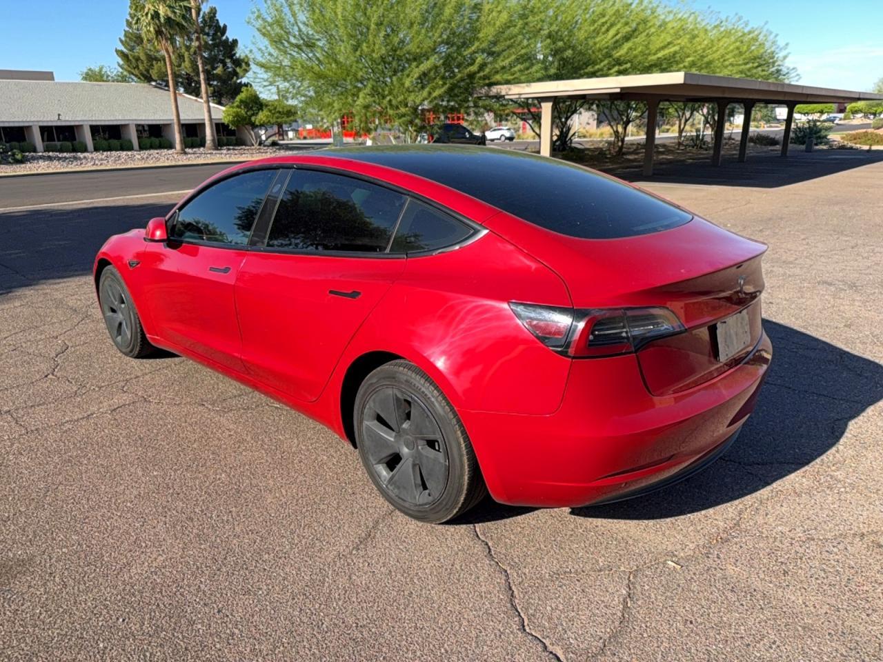 2023 Tesla Model 3 - Фото 3