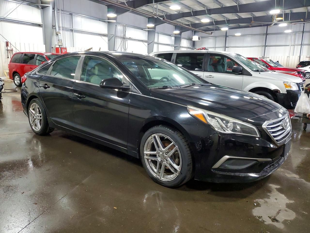 2016 Hyundai Sonata Se - Image 4