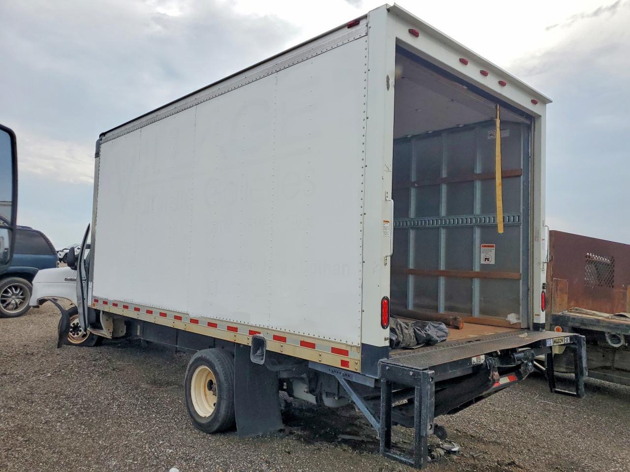 2019 Ford E350 Box Truck - Image 2