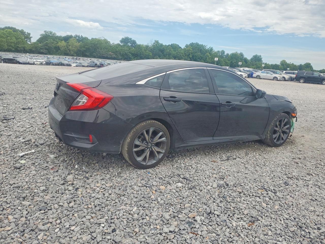 2019 Honda Civic Sport - Фото 3