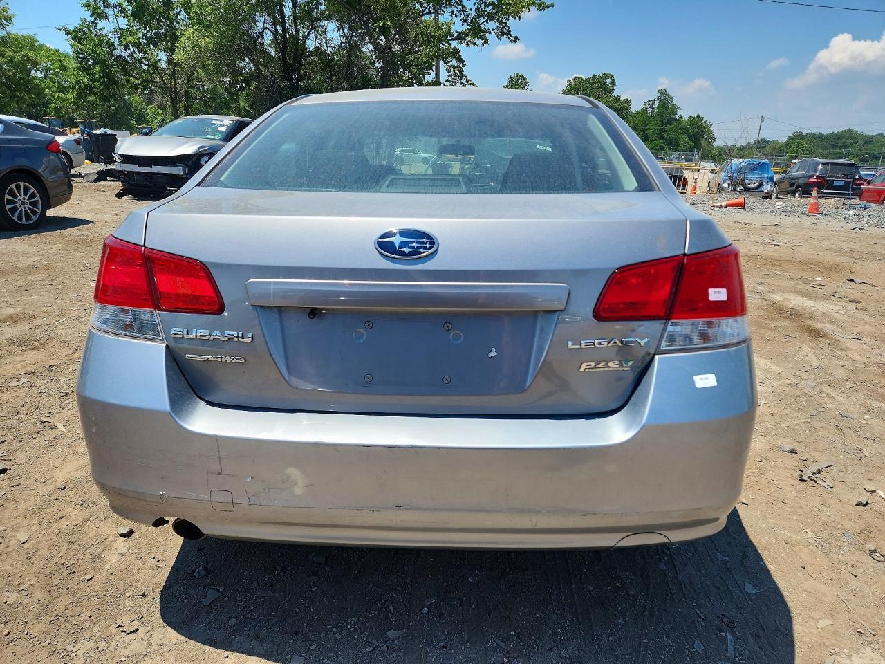 2010 Subaru Legacy 2.5I Premium - Фото 6