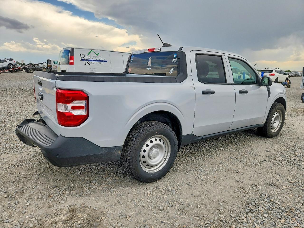 2025 Ford Maverick Xl - Image 3