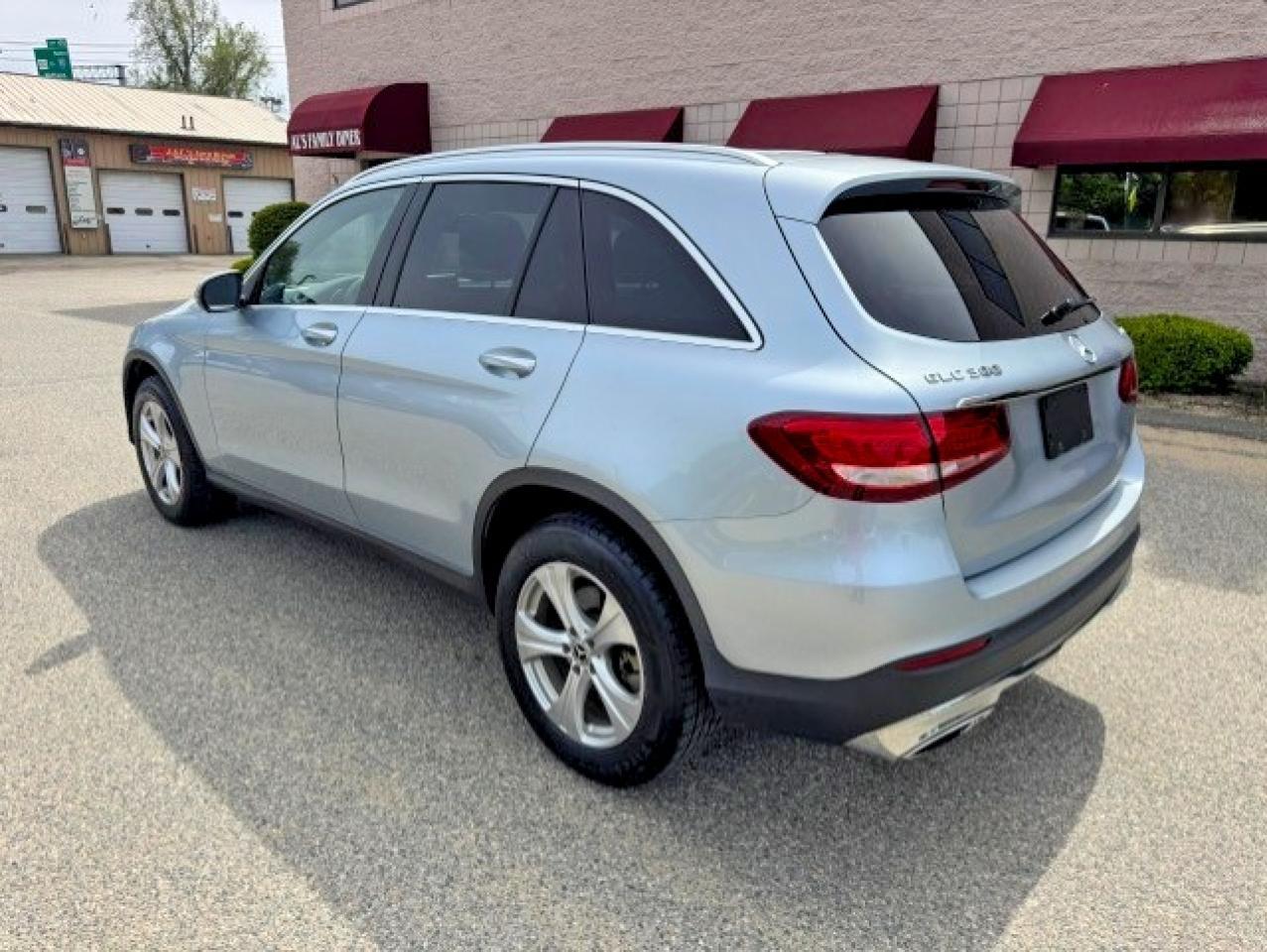 2018 Mercedes-Benz Glc 300 4Matic - Фото 3