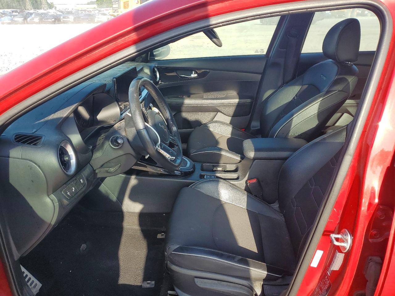 2024 Kia Forte Gt Line - Фото 7