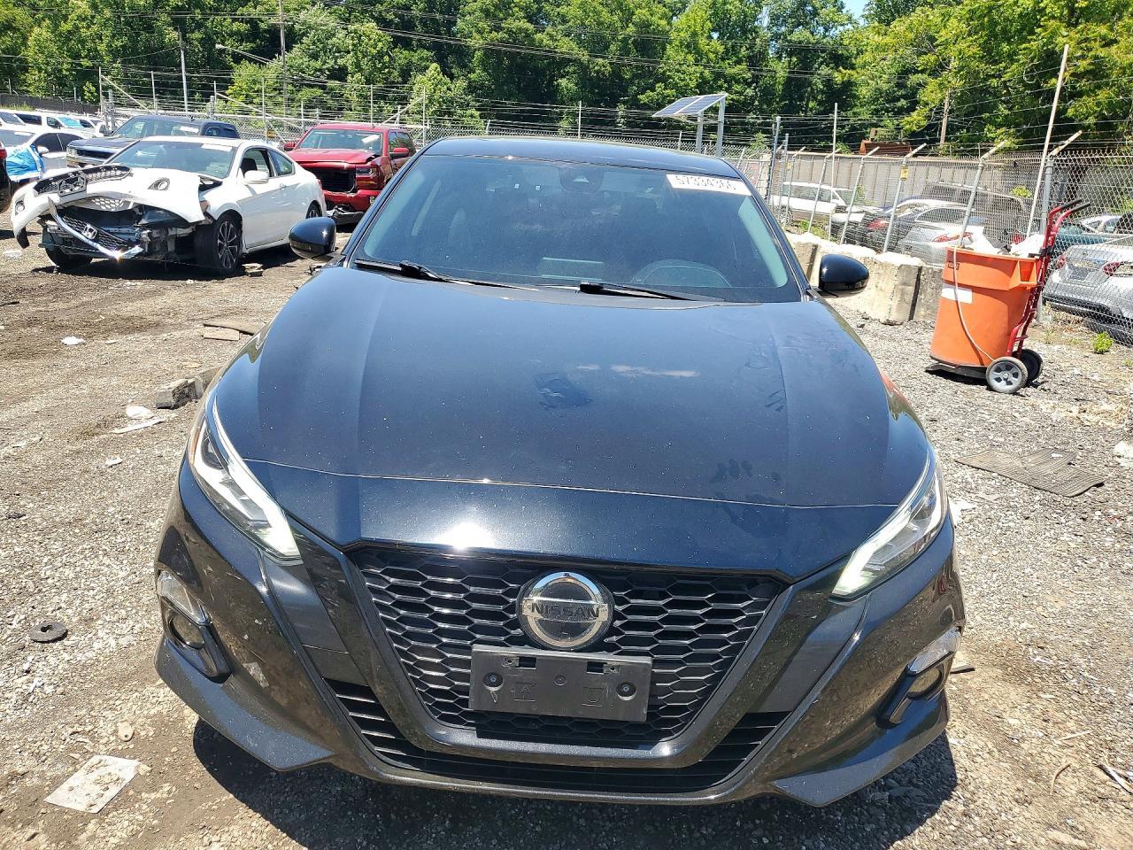 2022 Nissan Altima Sr - Фото 5