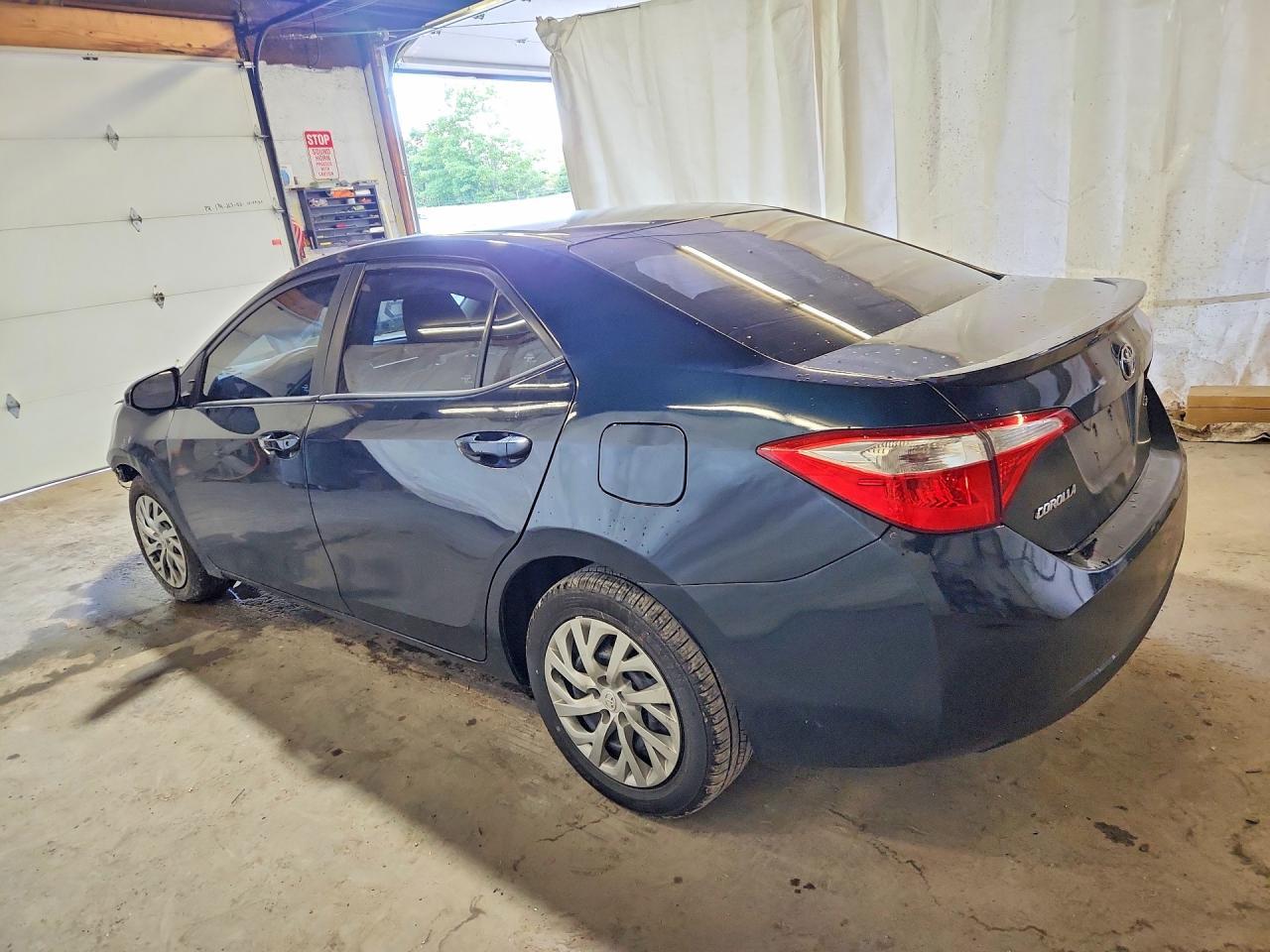 2019 Toyota Corolla Le - Фото 2