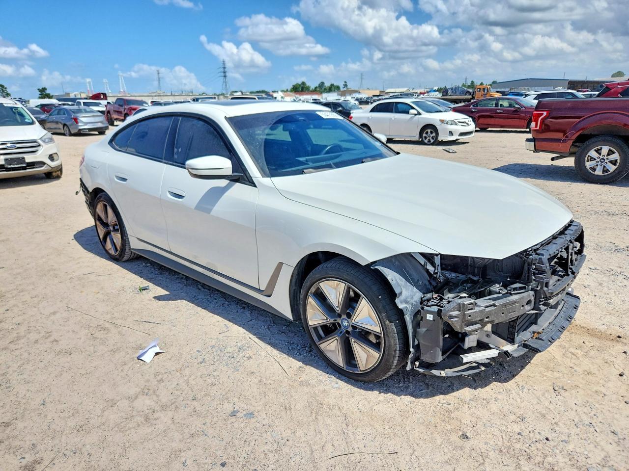 2023 BMW I4 Edrive 35 - Фото 4