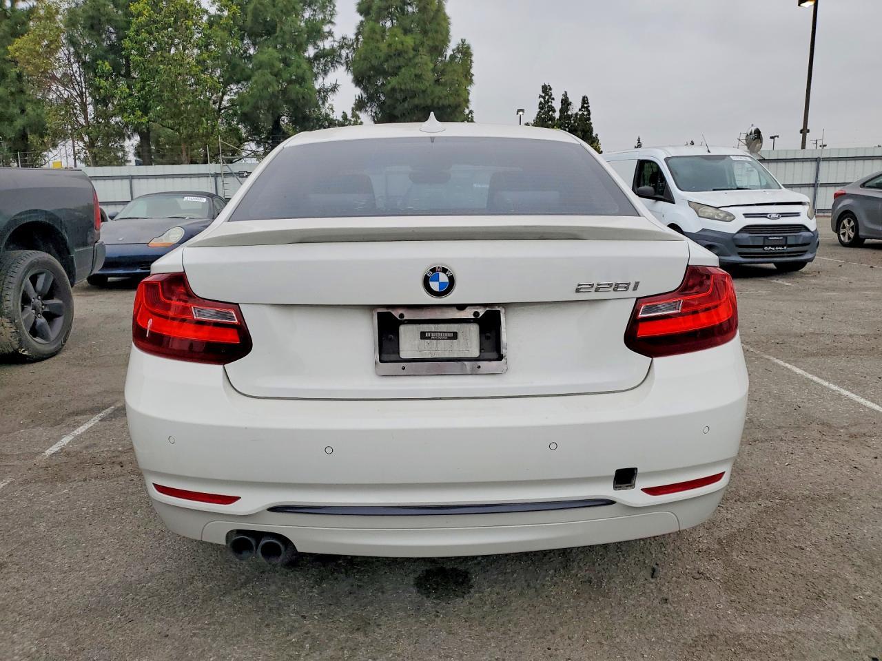 2016 BMW 228 I Sulev - Image 6