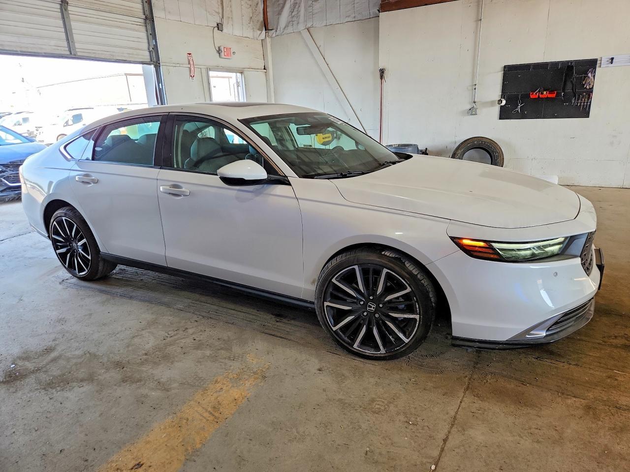 2026 Honda Accord Touring Hybrid - Image 4