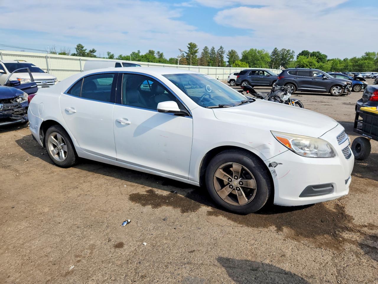 2016 Chevrolet Malibu Limited Lt - Image 4