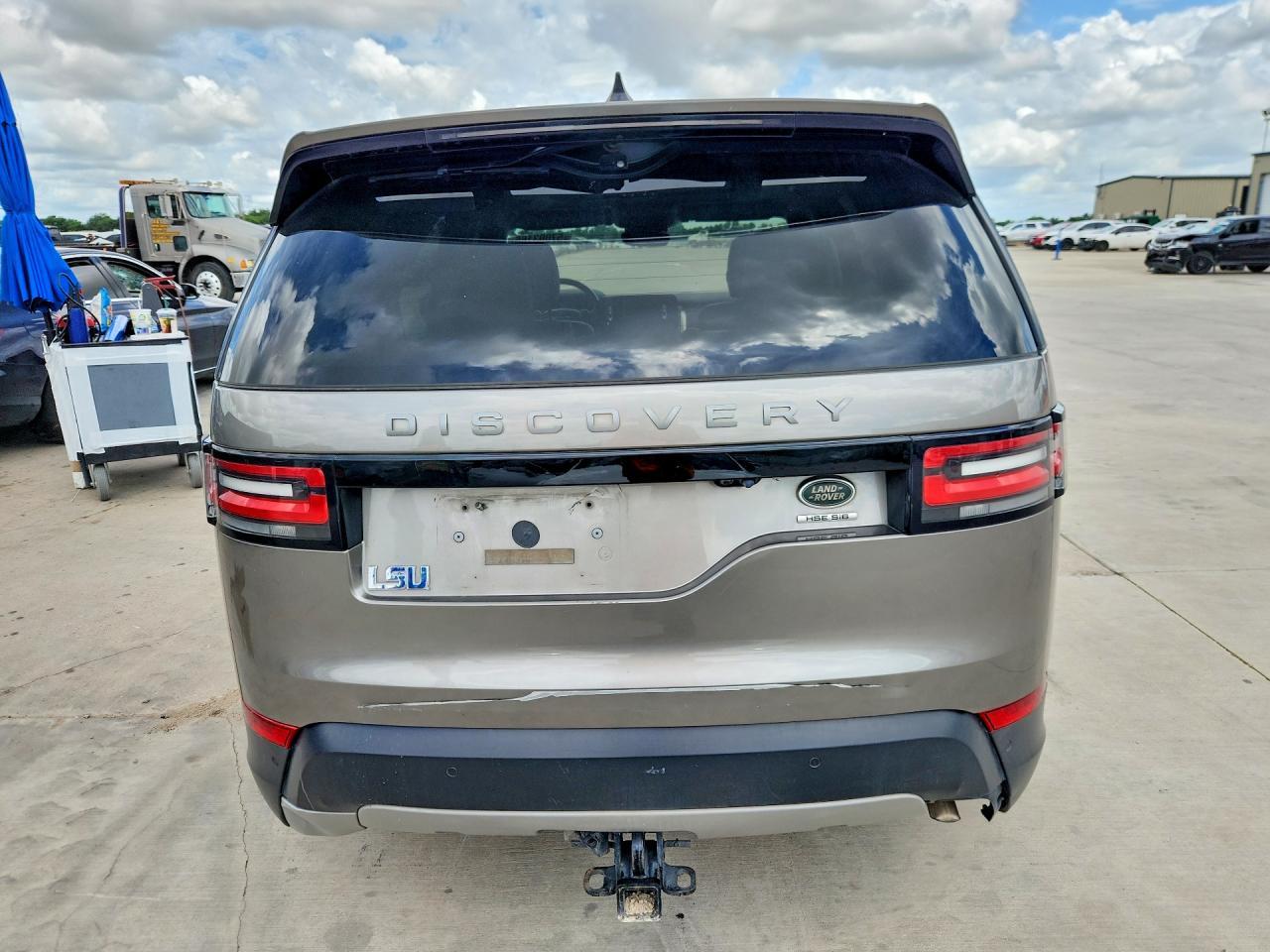 2018 Land Rover Discovery Hse - Image 6
