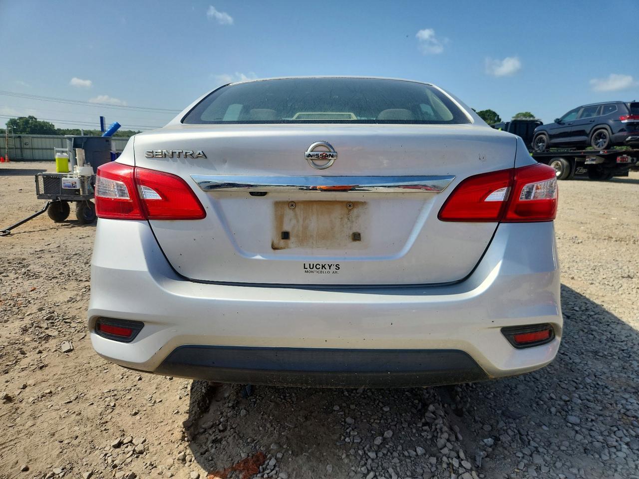 2018 Nissan Sentra S - Фото 6
